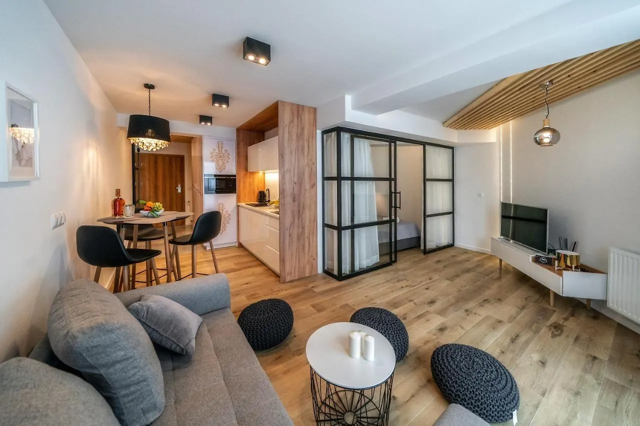 Nosal Apartment زاكوباني